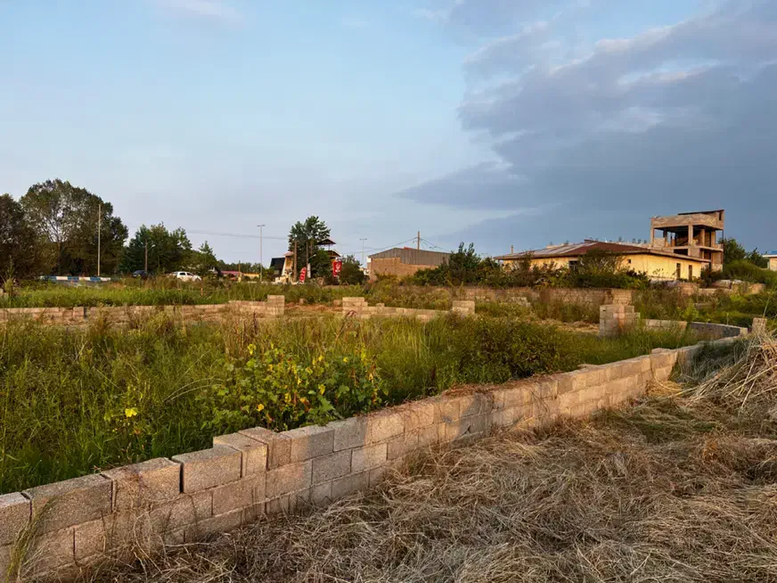 زمین مسکونی با سند تک برگ|فروش زمین و ملک کلنگی|چاف و چمخاله, |دیوار
