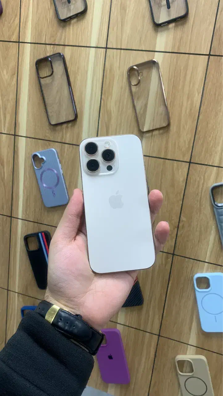 گوشی آیفون iphone 16 Pro با حافظه 256 zaa|موبایل|تبریز, |دیوار