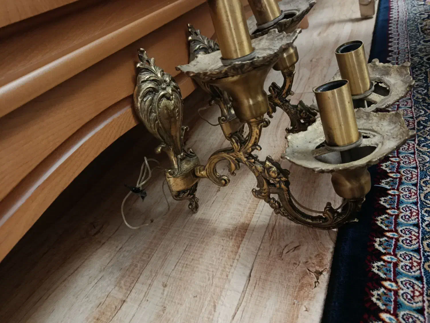 دو عدد لوستر دیوار کوب|لوستر و چراغ آویز|اراک, |دیوار