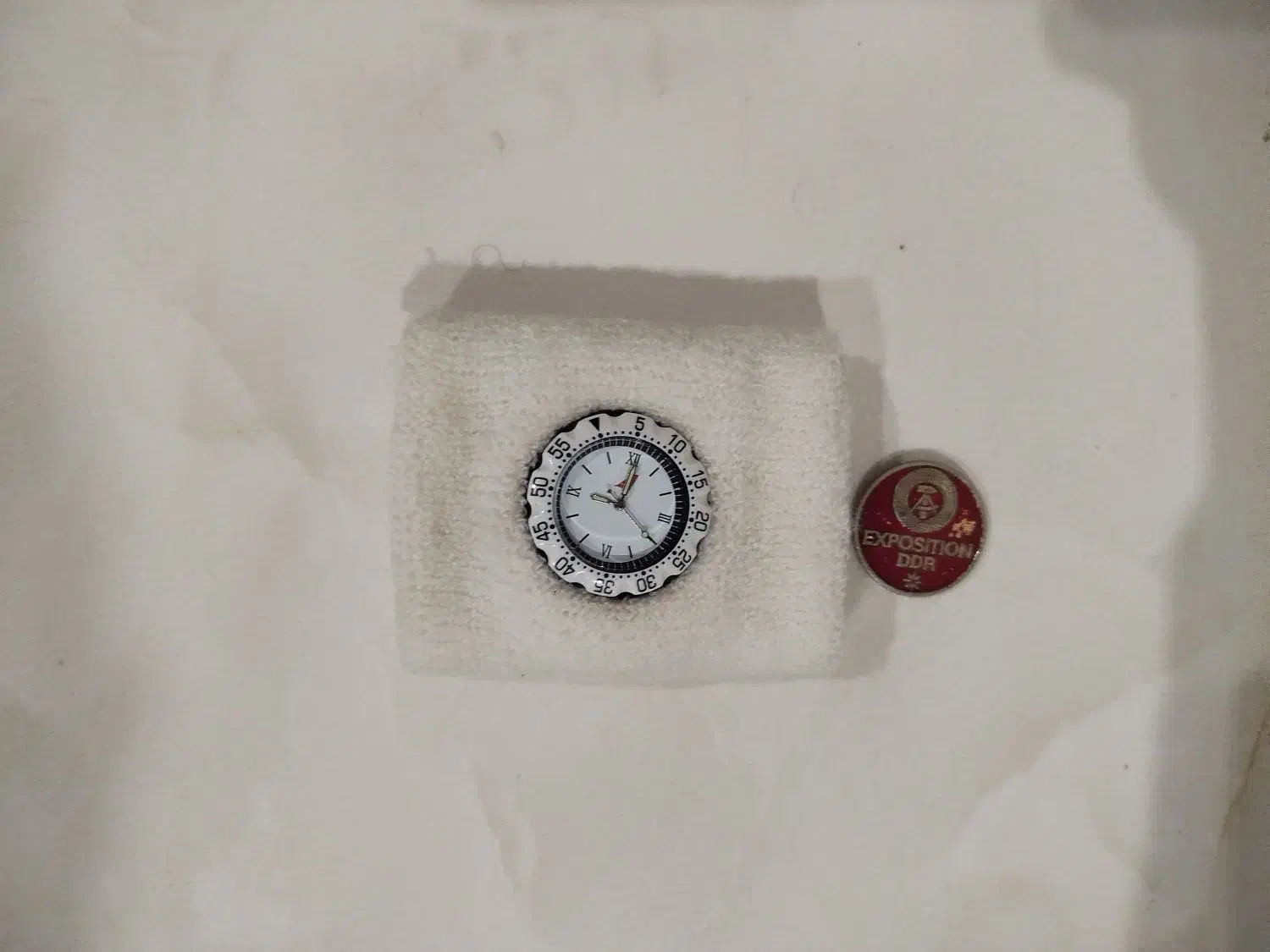 ساعت مچی قدیمی|ساعت|قرچک, مهدیه|دیوار