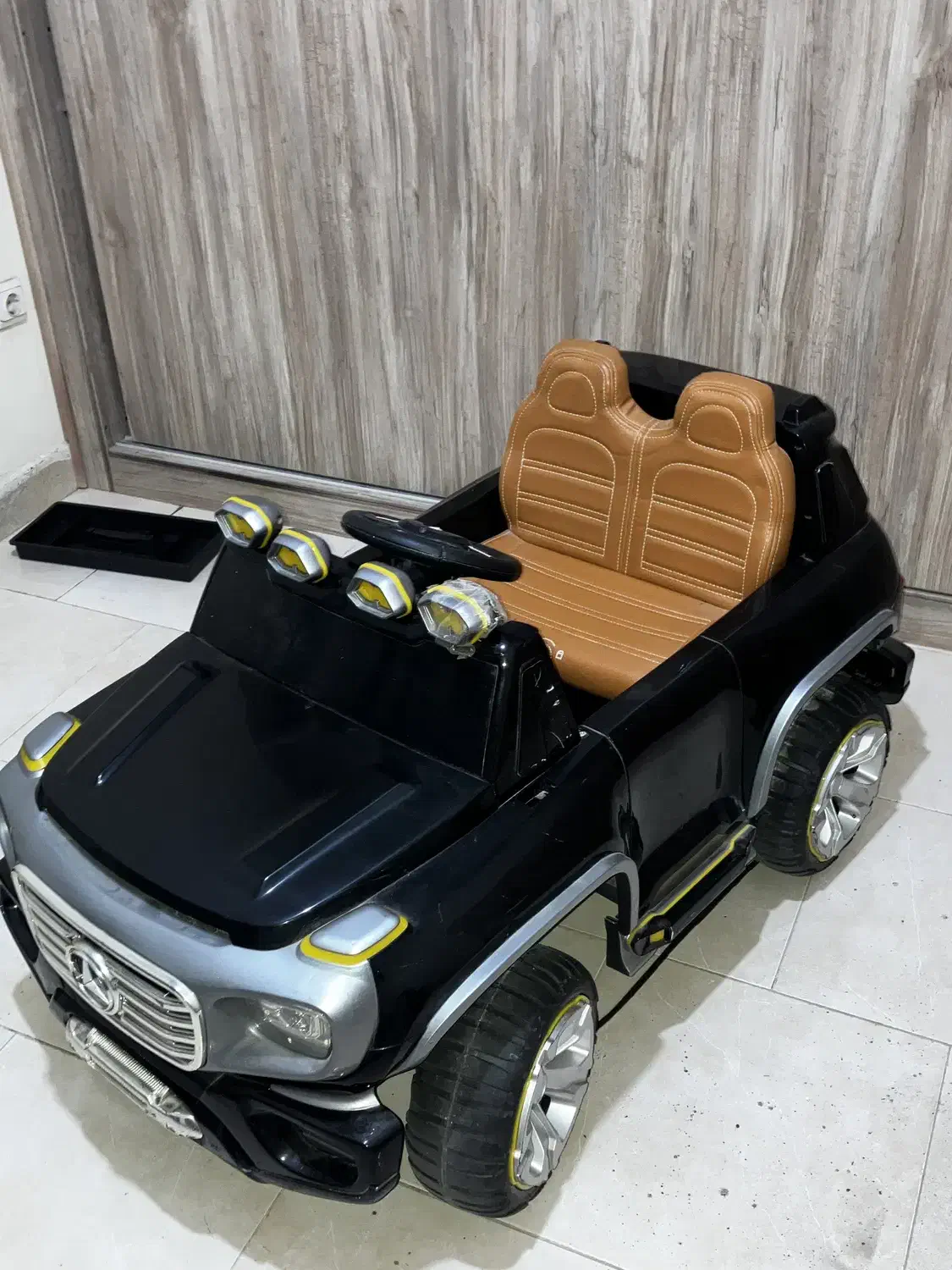 ماشین شارژی مدل بنز|اسباببازی بچه|هشتگرد, هشتگرد قدیم|دیوار