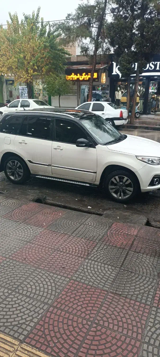 ام وی ام x33 بی رنگ  لاستیک۱۰۰درصد بیمه یک سال|خودرو سواری و وانت|فیروزآباد (فارس), |دیوار