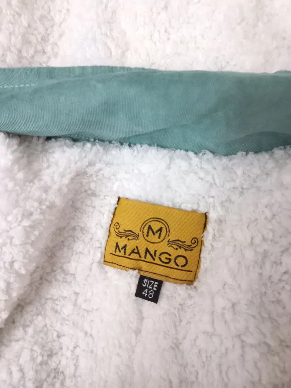 کاپشن نوی نو سایز۴۲ تا ۴۸ اصلا استفاده نشده|لباس|فردیس, قریشی|دیوار