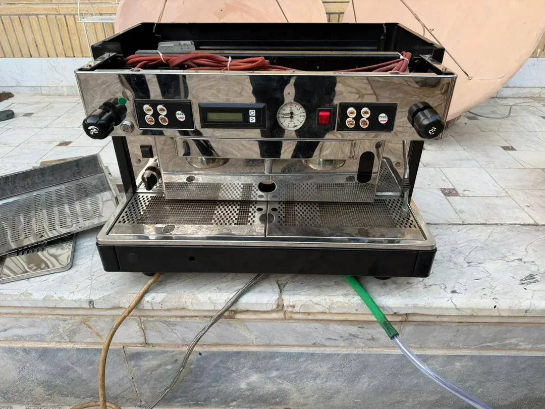 معاوضه|کافی‌شاپ و رستوران|شاهین‌شهر, سعدی جنوبی|دیوار