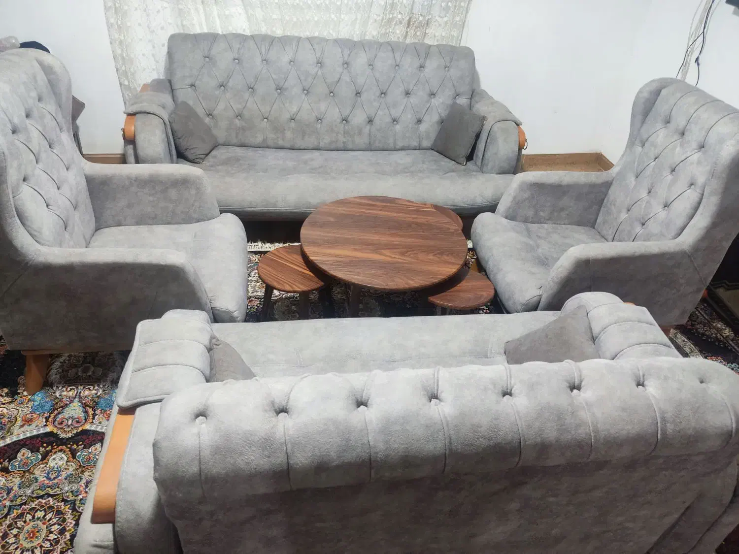 مبل ۷نفره|مبلمان خانگی و میز عسلی|رودسر, |دیوار