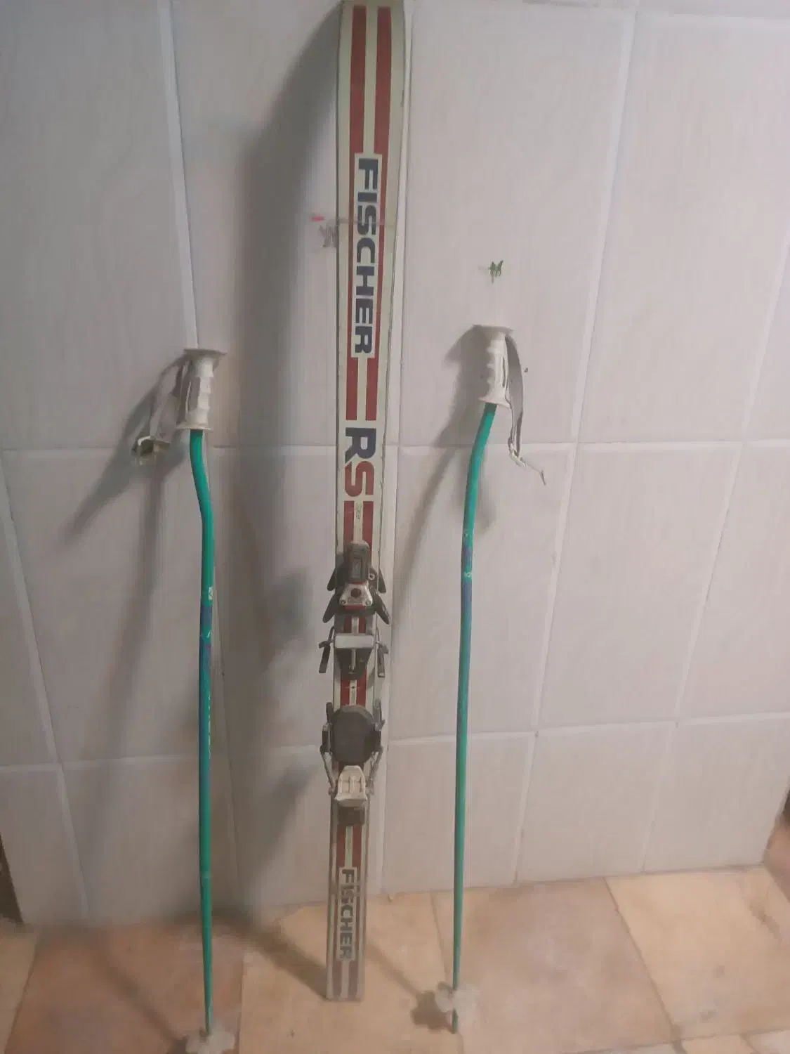 چوب اسکی فیشر|ورزش‌های زمستانی|نسیم‌شهر, |دیوار