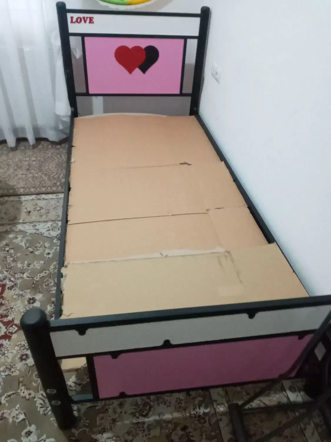 تخت خواب|تخت و سرویس خواب|سروآباد, |دیوار