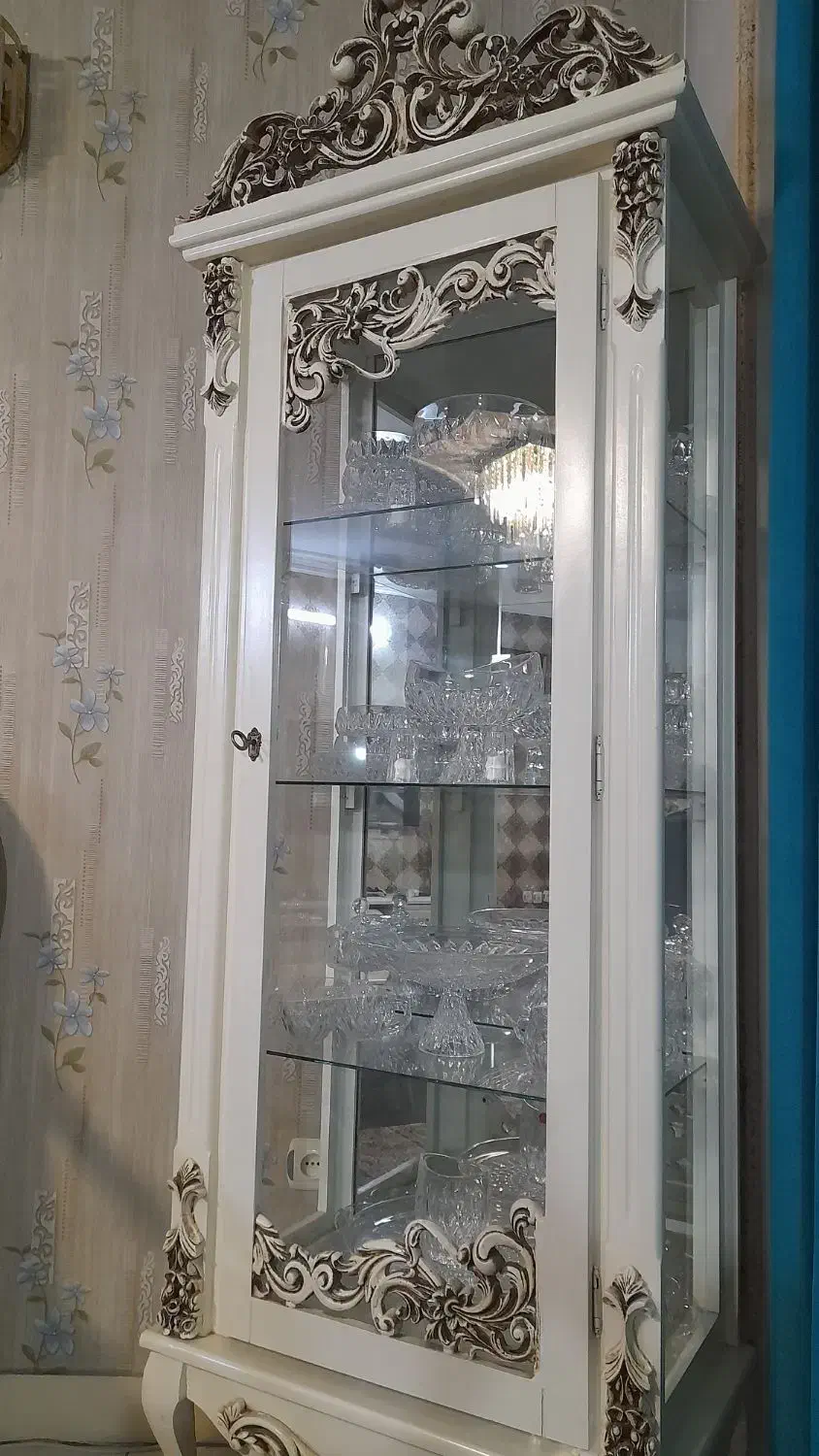 میز تی وی،ویترین،کنسول قاشق و چنگال|بوفه، ویترین، کنسول|فردیس, فردیس|دیوار