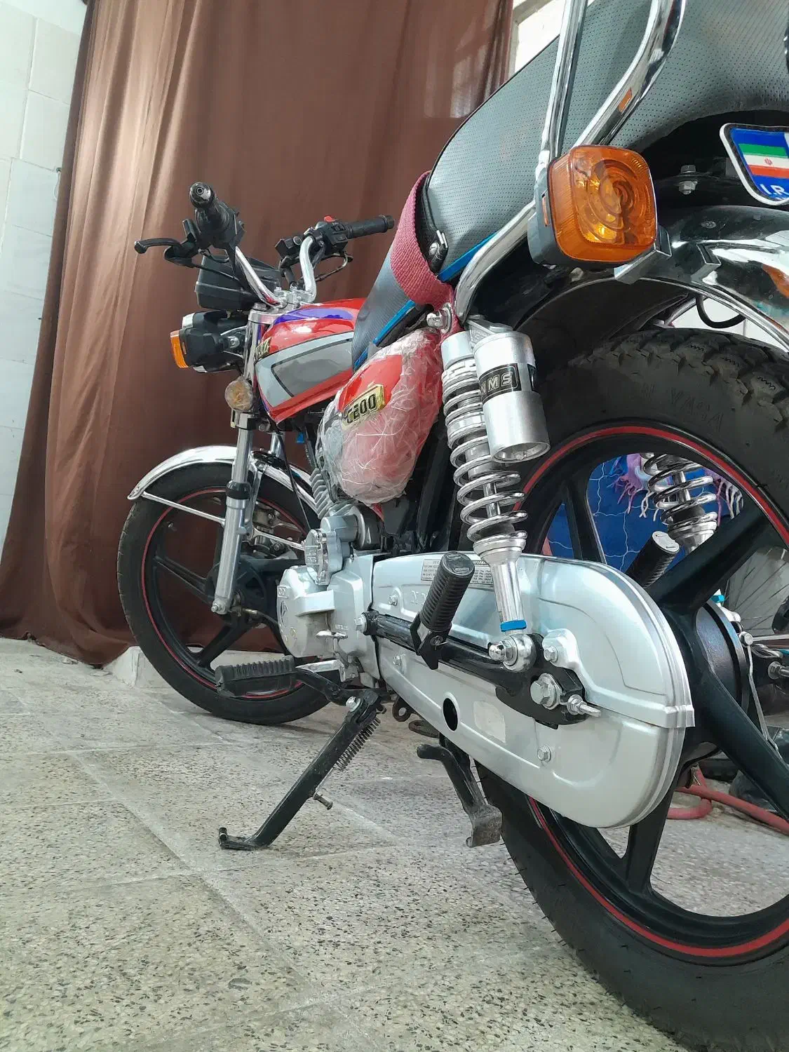 متور۲۰۰|موتورسیکلت|بروجرد, |دیوار