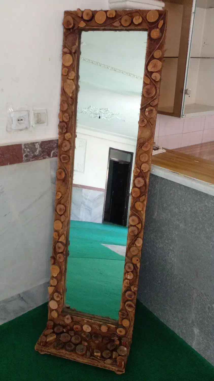 آیینه|آینه|سنندج, |دیوار