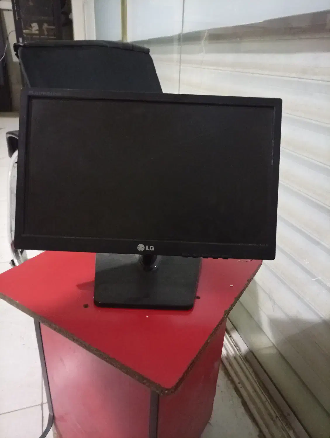 مانیتور ۱۹ اینچ ال جی|قطعات و لوازم جانبی رایانه|شهرکرد, |دیوار