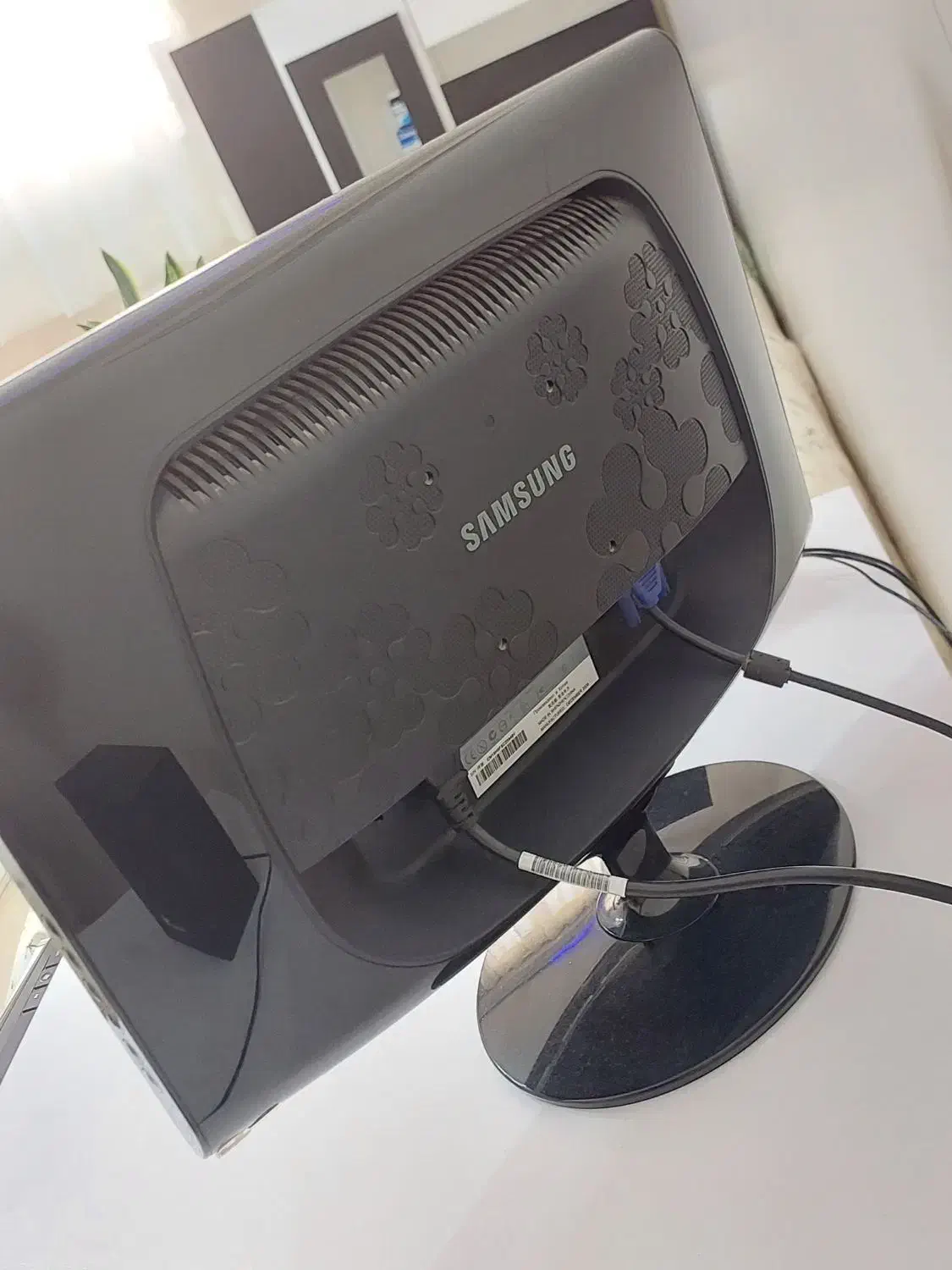 کامپیوتر سامسونگ +کیس +کیبورد و اسپیکر (با میز )|رایانه رومیزی|تهران, علیآباد|دیوار