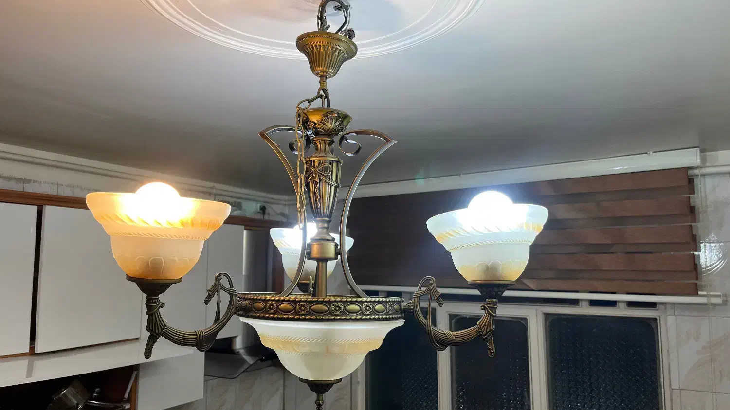 لوستر سقفی|لوستر و چراغ آویز|قزوین, |دیوار