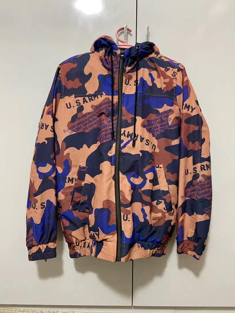 تعدادی کاپشن وپافر نو|لباس|کرج, حصارک پایین|دیوار