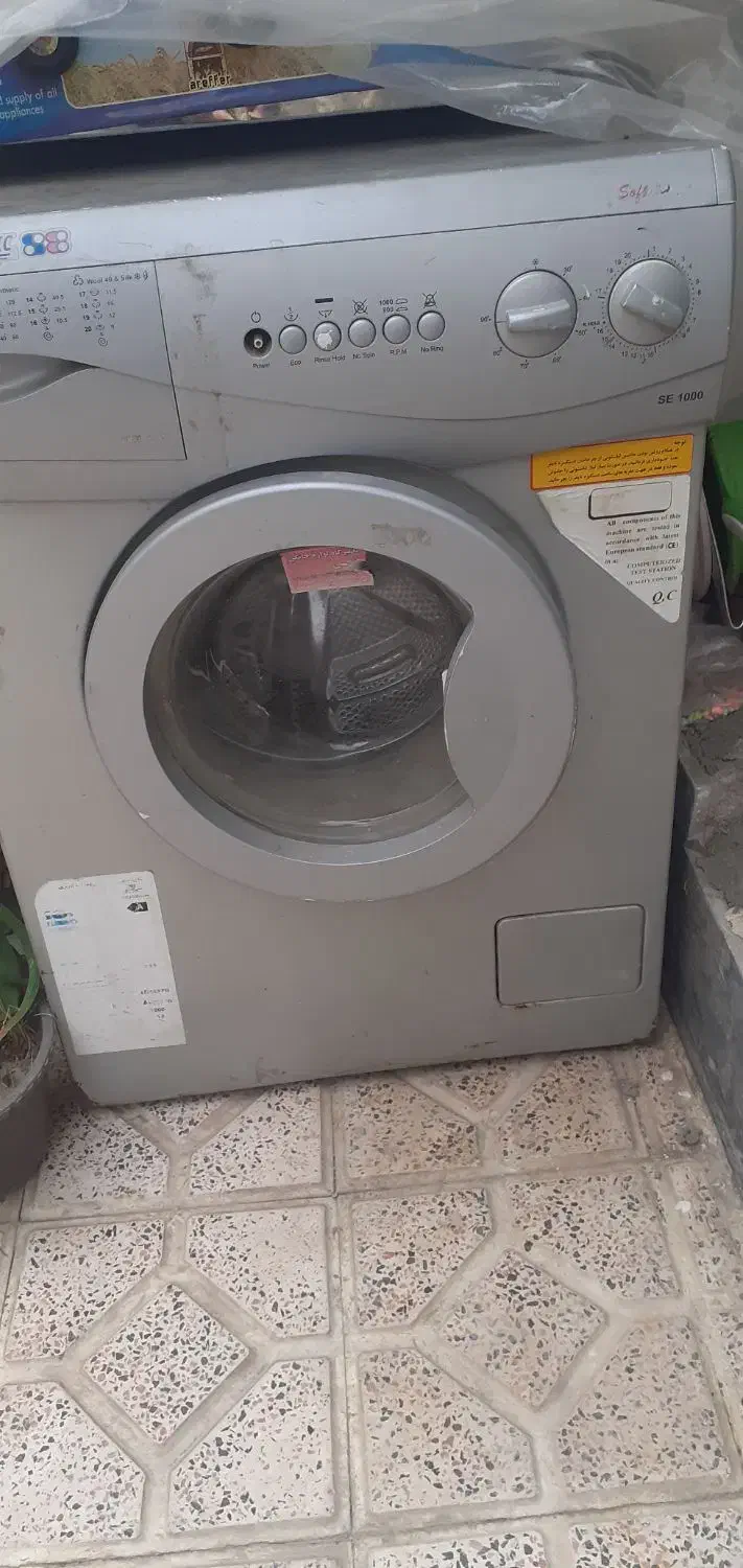 لباسشویی نیاز به تعمیر|ماشین لباسشویی و خشککن لباس|اردبیل, |دیوار