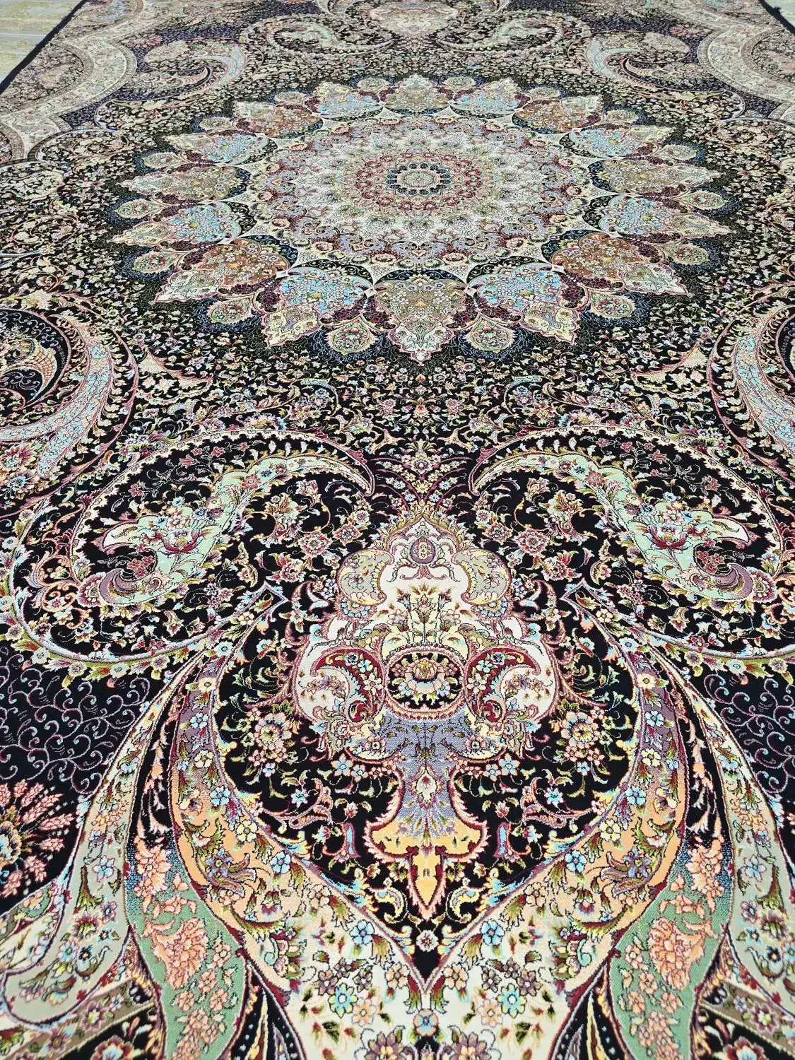 دو تخته فرش ماشینی|فرش|تهران, چهارصد دستگاه|دیوار