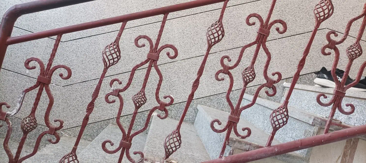 حفاظ پله|مصالح و تجهیزات ساختمان|فلاورجان, |دیوار