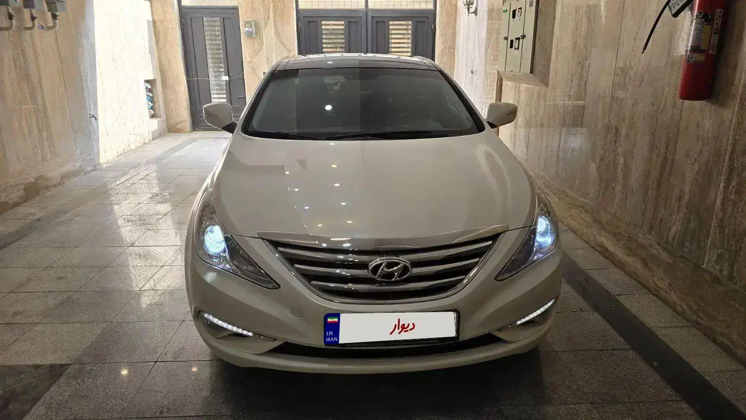 سوناتا YF مدل 2014|خودرو سواری و وانت|قم, شهرک قدس|دیوار