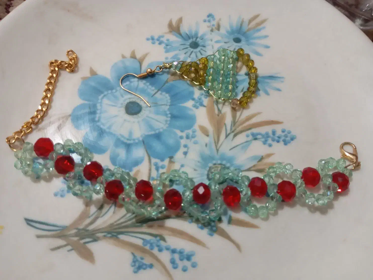 گردن بند دست بند گوشواره|بدلیجات|نیمروز, |دیوار