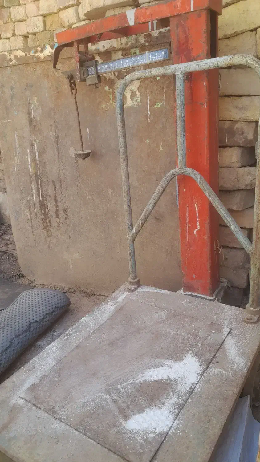 باسکول چدنی ۲۰۰کیلویی سالم|فروشگاه و مغازه|مهاجران, |دیوار