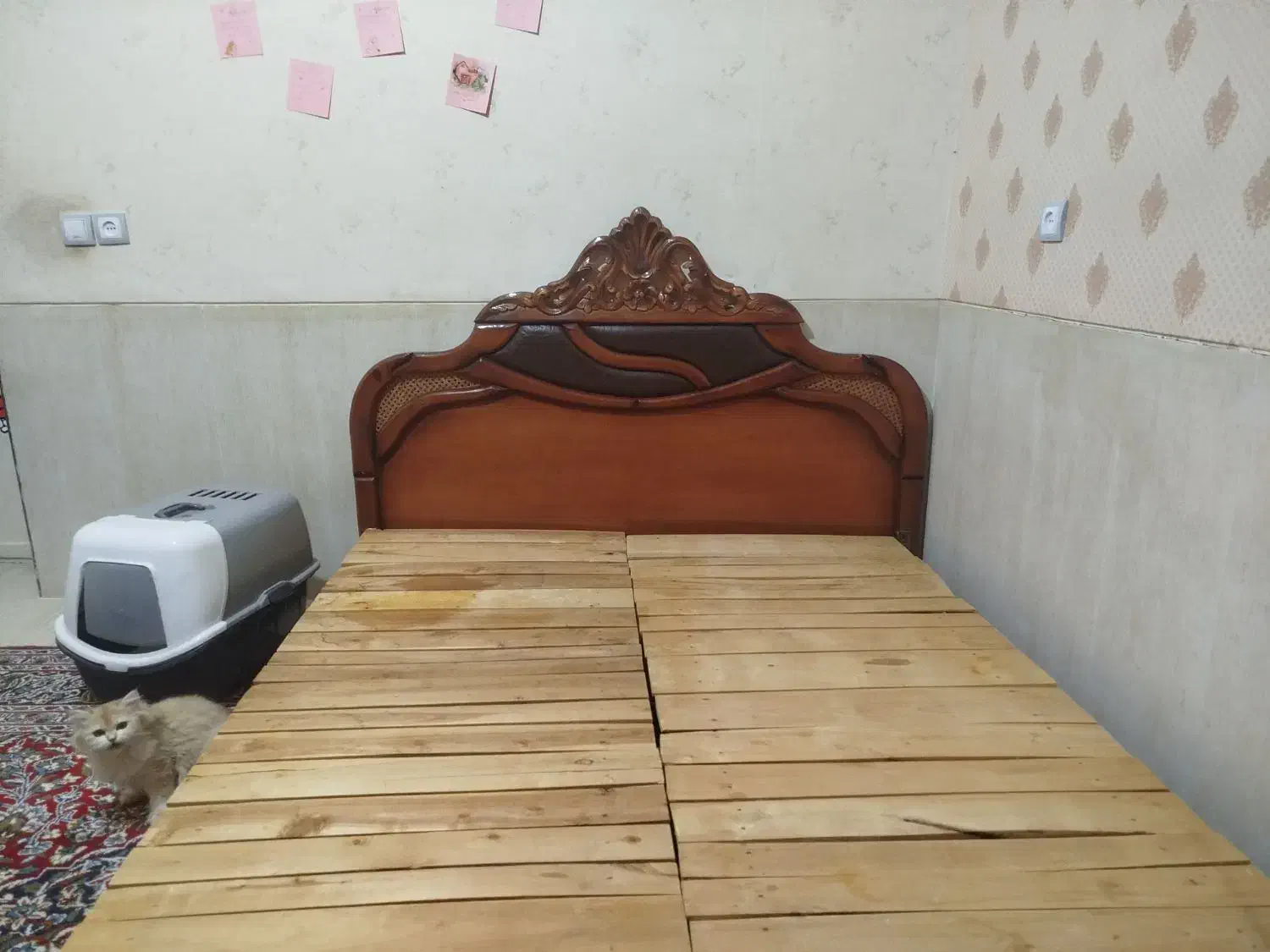 تخت چوبی دونفره|تخت و سرویس خواب|مرودشت, فرهنگ|دیوار