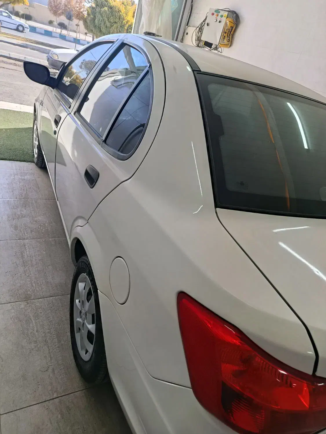 ساینا مدل ۱۴۰۳ در حد خشک|خودرو سواری و وانت|گلپایگان, |دیوار