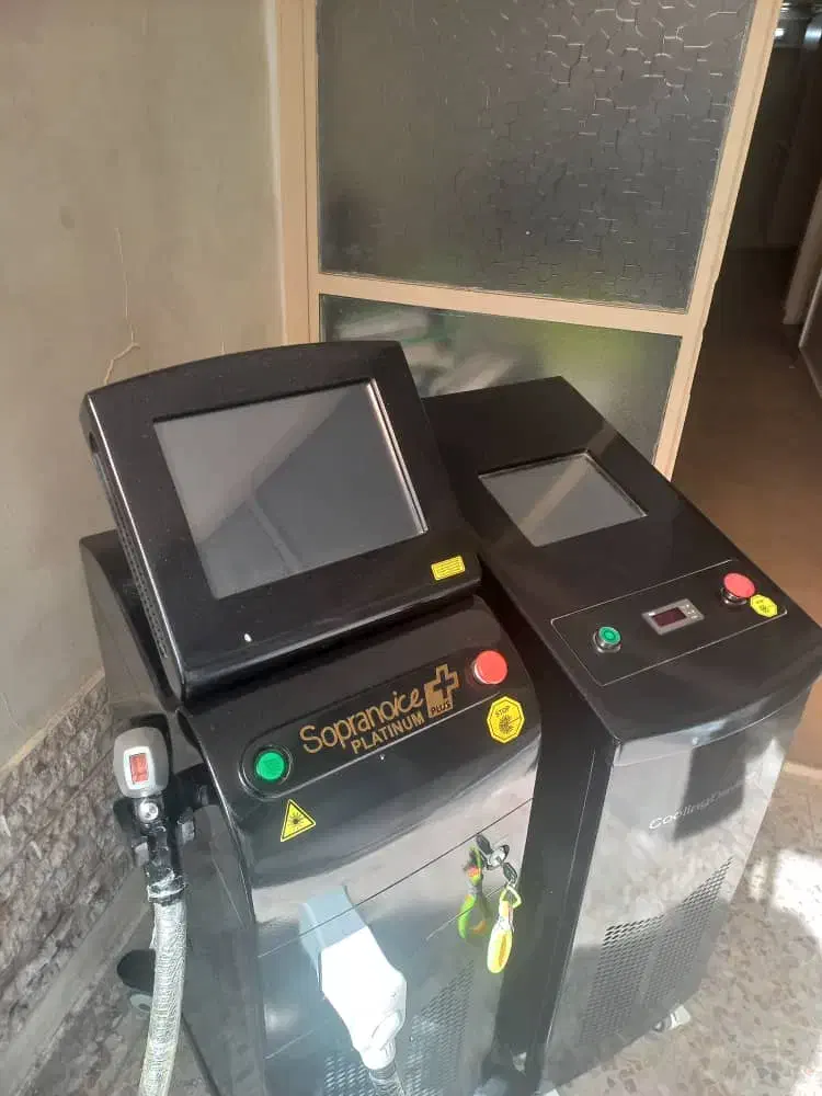 دستگاه لیزر سوپرانو پلاتینیوم بهمراه چیلر جانبی|آرایشگاه و سالنهای زیبایی|مشهد, احمدآباد|دیوار