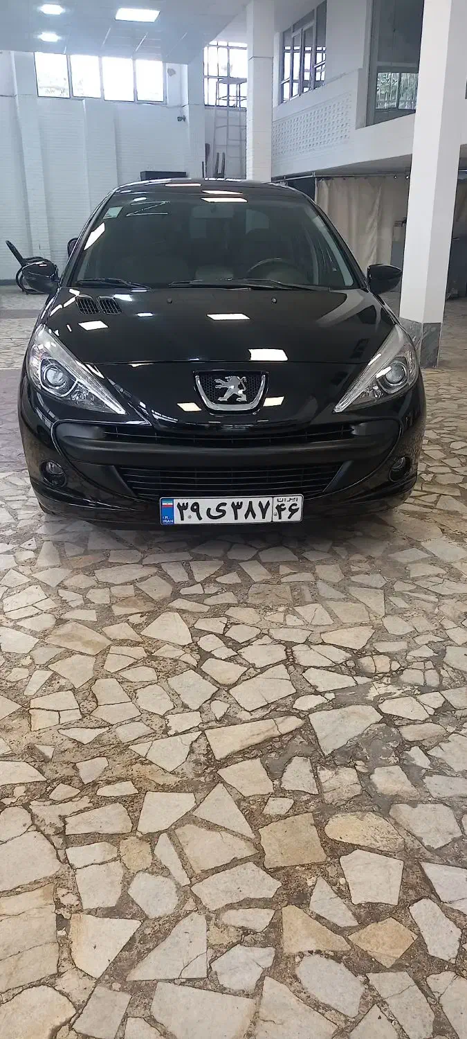 ۲۰۷ مدل ۱۴۰۲ اتومات|خودرو سواری و وانت|رشت, تازه آباد|دیوار