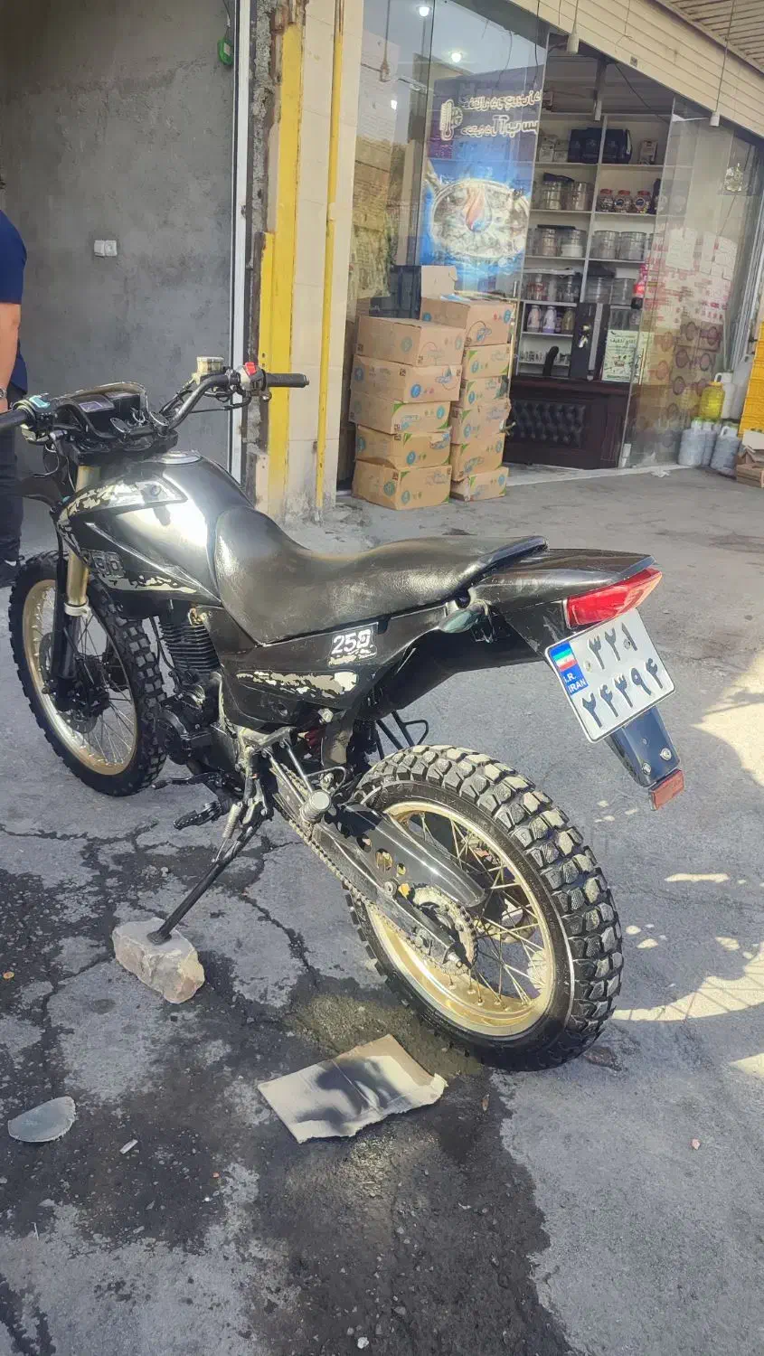 رادیسون ۲۵۰|موتورسیکلت|کرج, شهرک جهاننما|دیوار