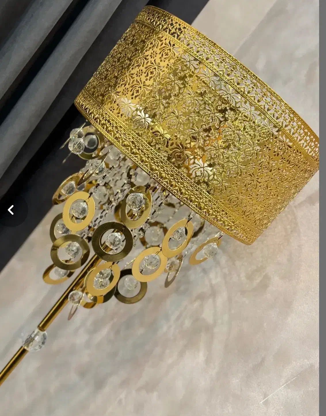 آباژور ایستاده|چراغ خواب و آباژور|رباطکریم, رباطکریم|دیوار