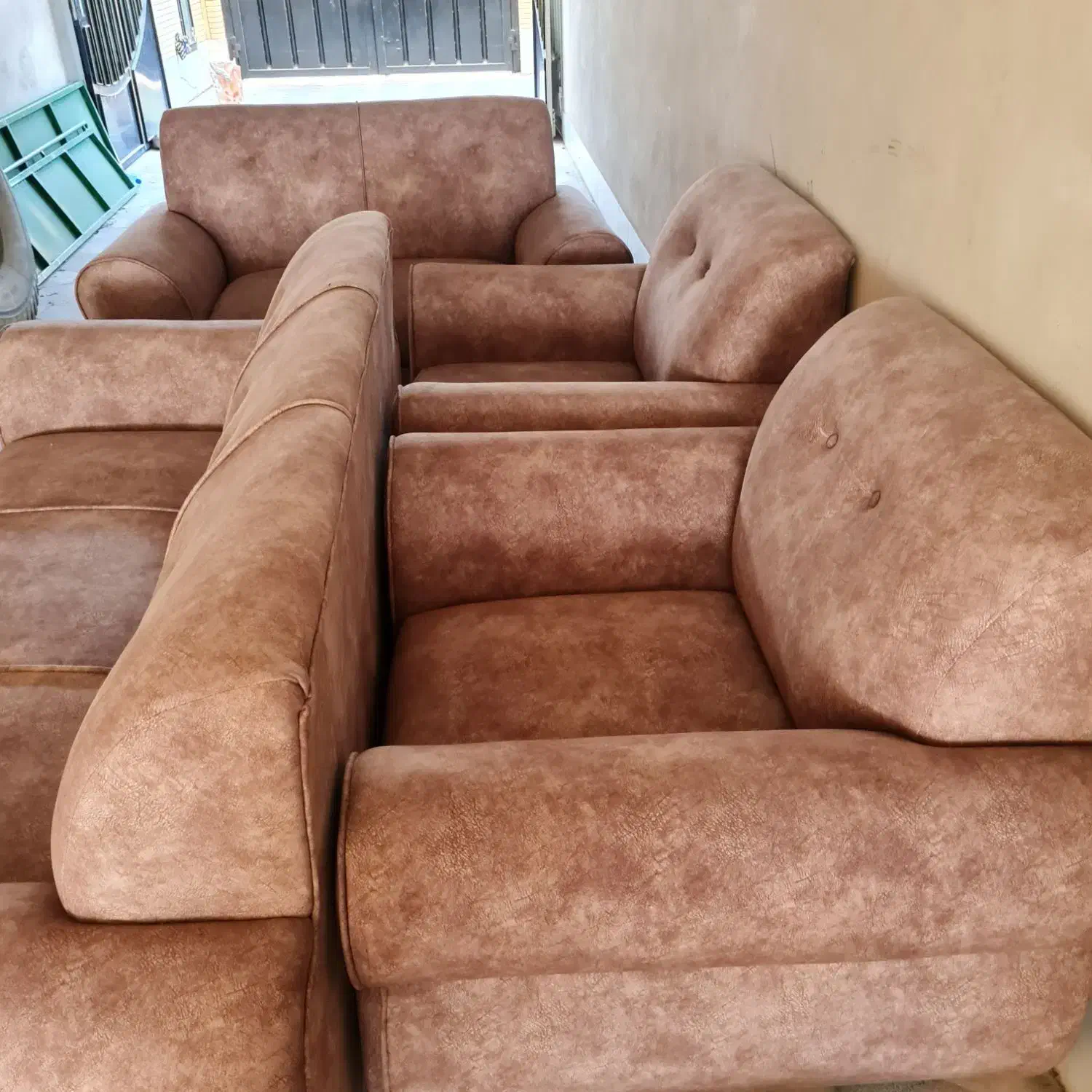 مبل هفت نفره|مبلمان خانگی و میز عسلی|جهرم, |دیوار