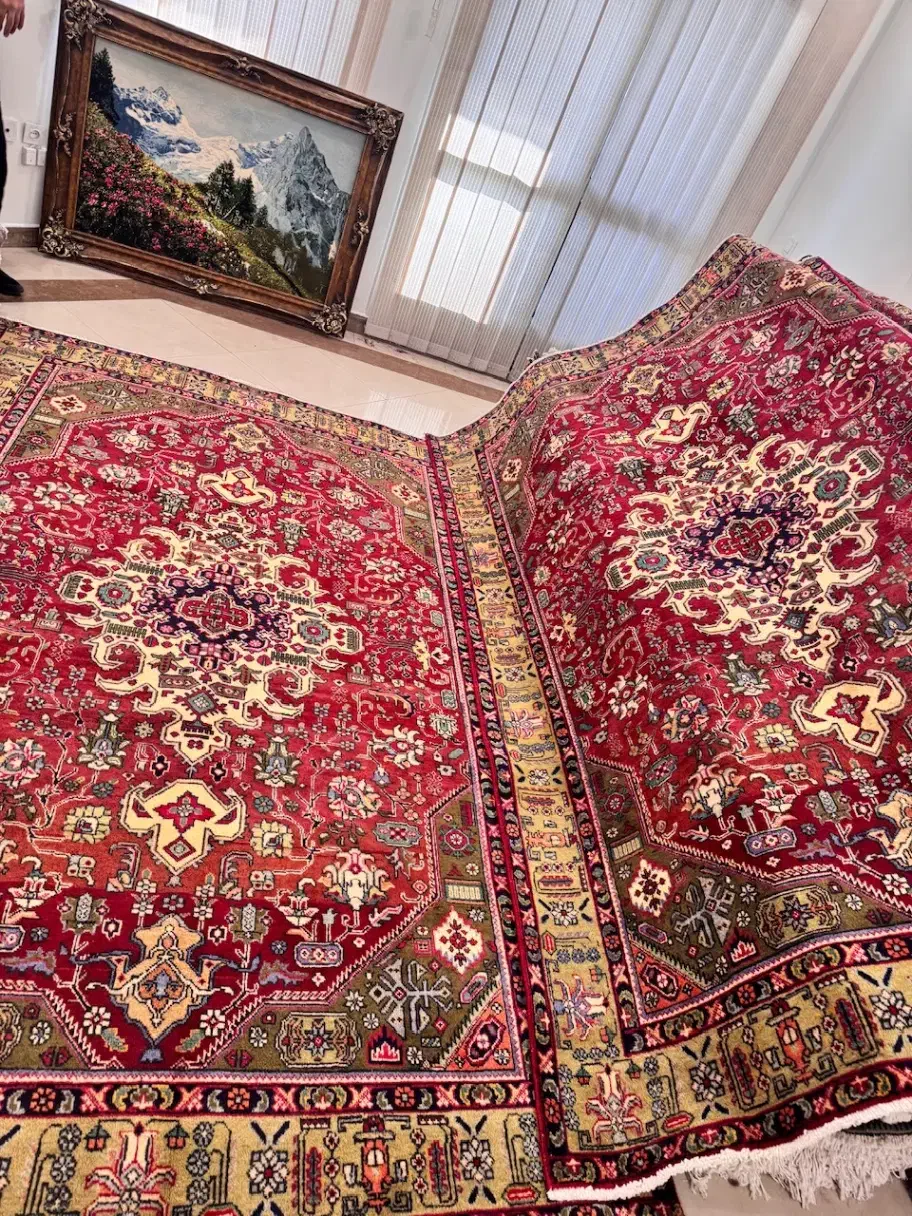 جفت ۶متری دستباف تبریز نقشه قبا (هریس) رنگ خاص|فرش|تهران, یوسف‌آباد|دیوار