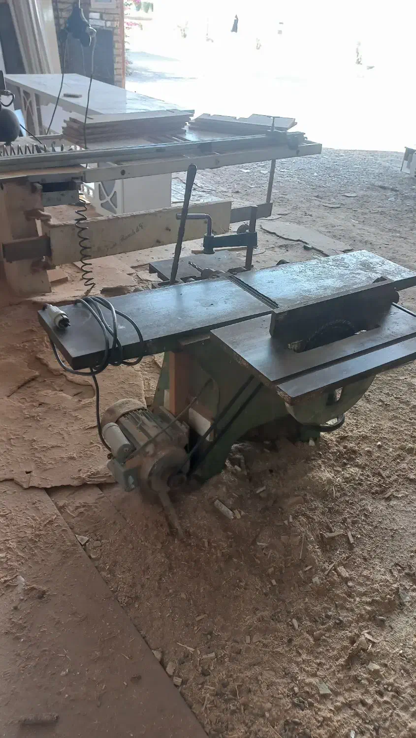 سه کاره نجاری صفحه ۳۰|ماشین‌آلات صنعتی|باوی, |دیوار