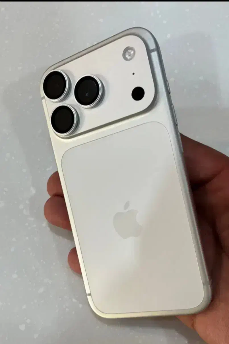 آیفون 17 پرو|موبایل|مشهد, کوشش|دیوار