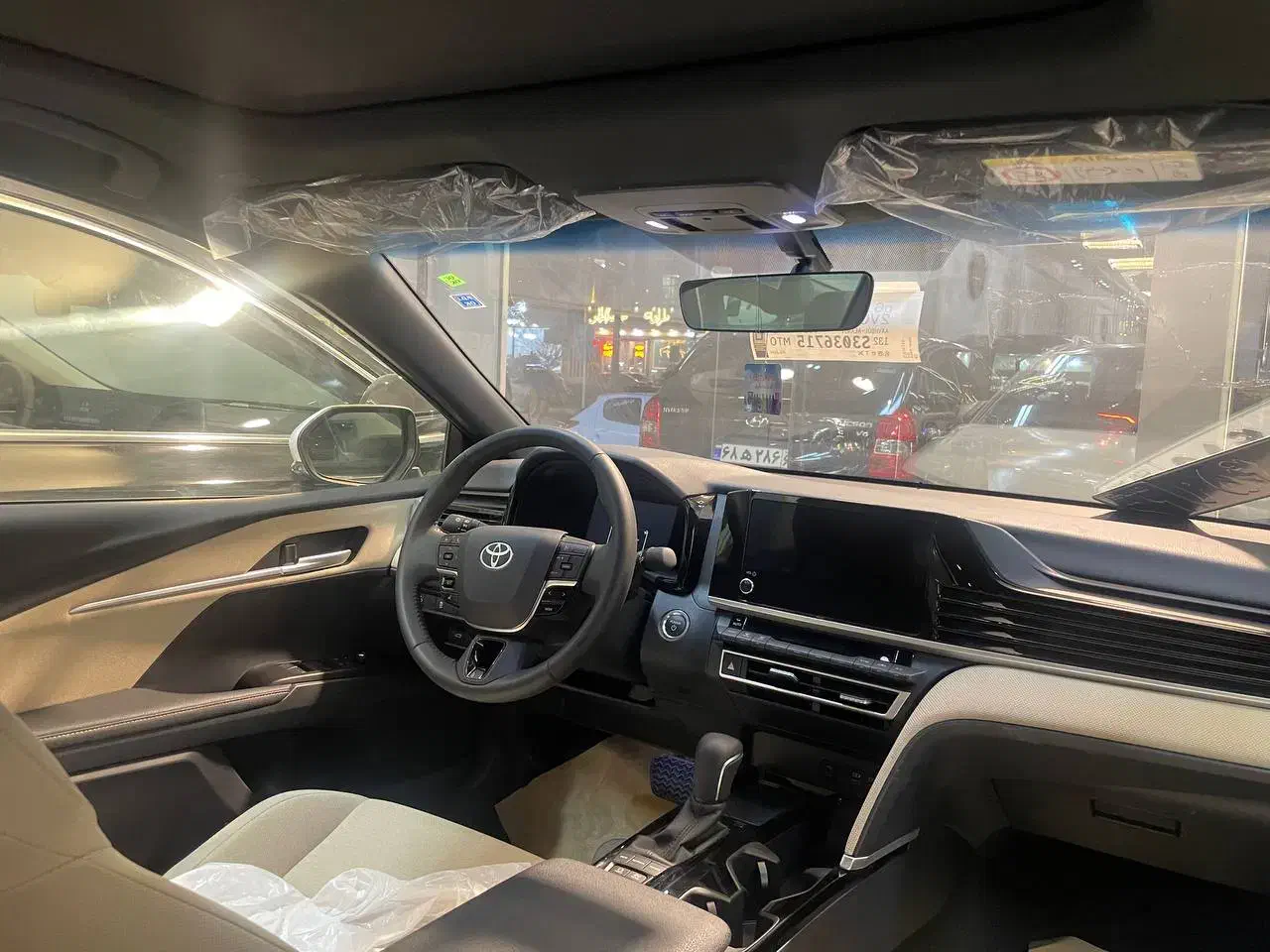 تویوتا کمری LE هیبرید|خودرو سواری و وانت|مشهد, امام رضا (ع)|دیوار