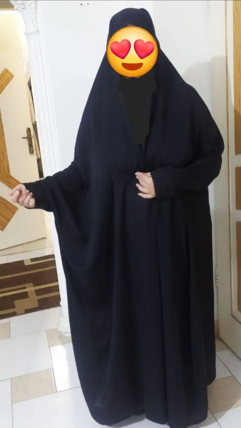 چادر عربی سرآستین سنگدوزی شده|لباس|رشت, نیکمرام|دیوار