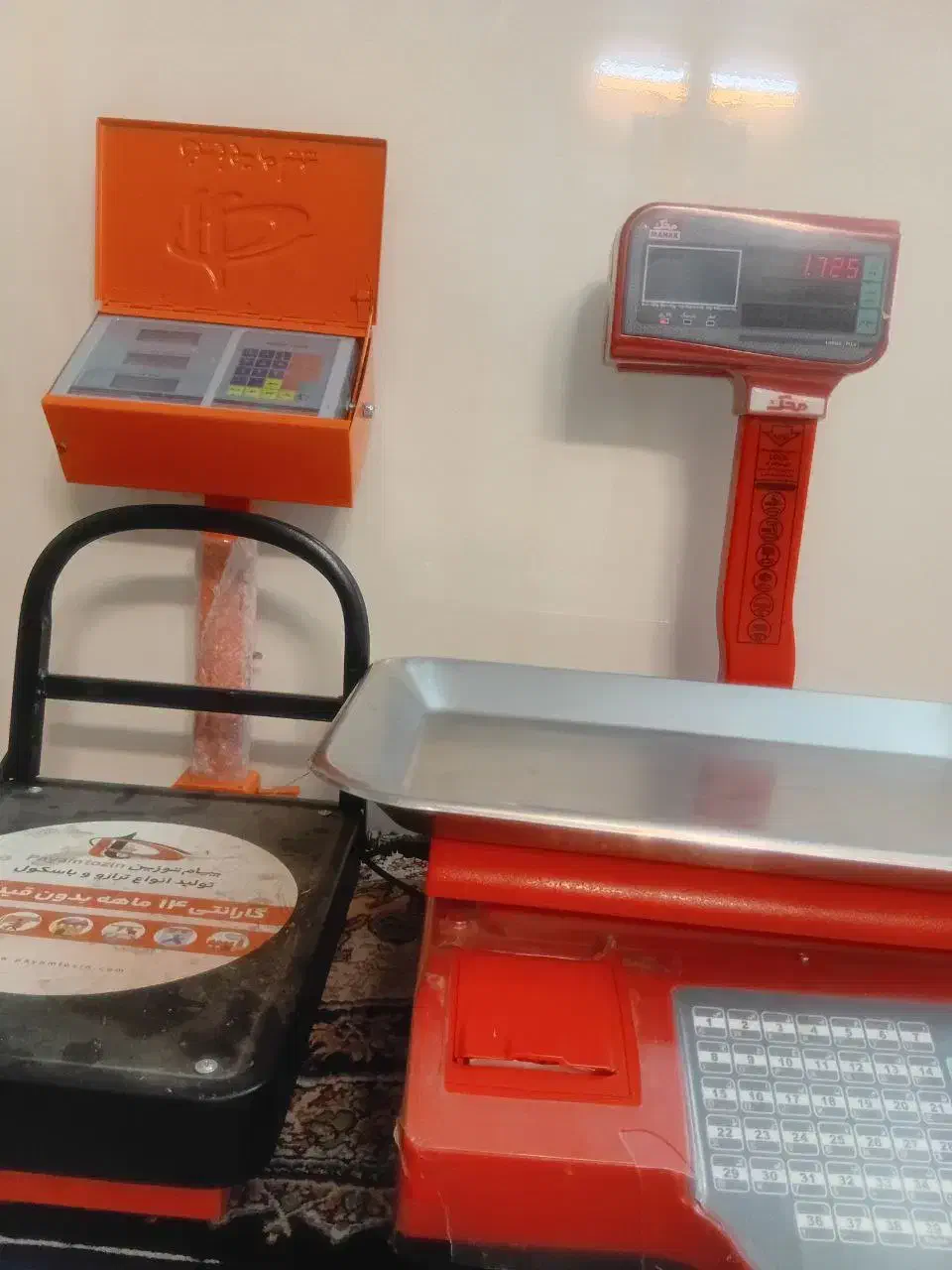 ترازو مغازه یا قصابی دیجیتیال|فروشگاه و مغازه|اسلام‌شهر, شهرک واوان|دیوار