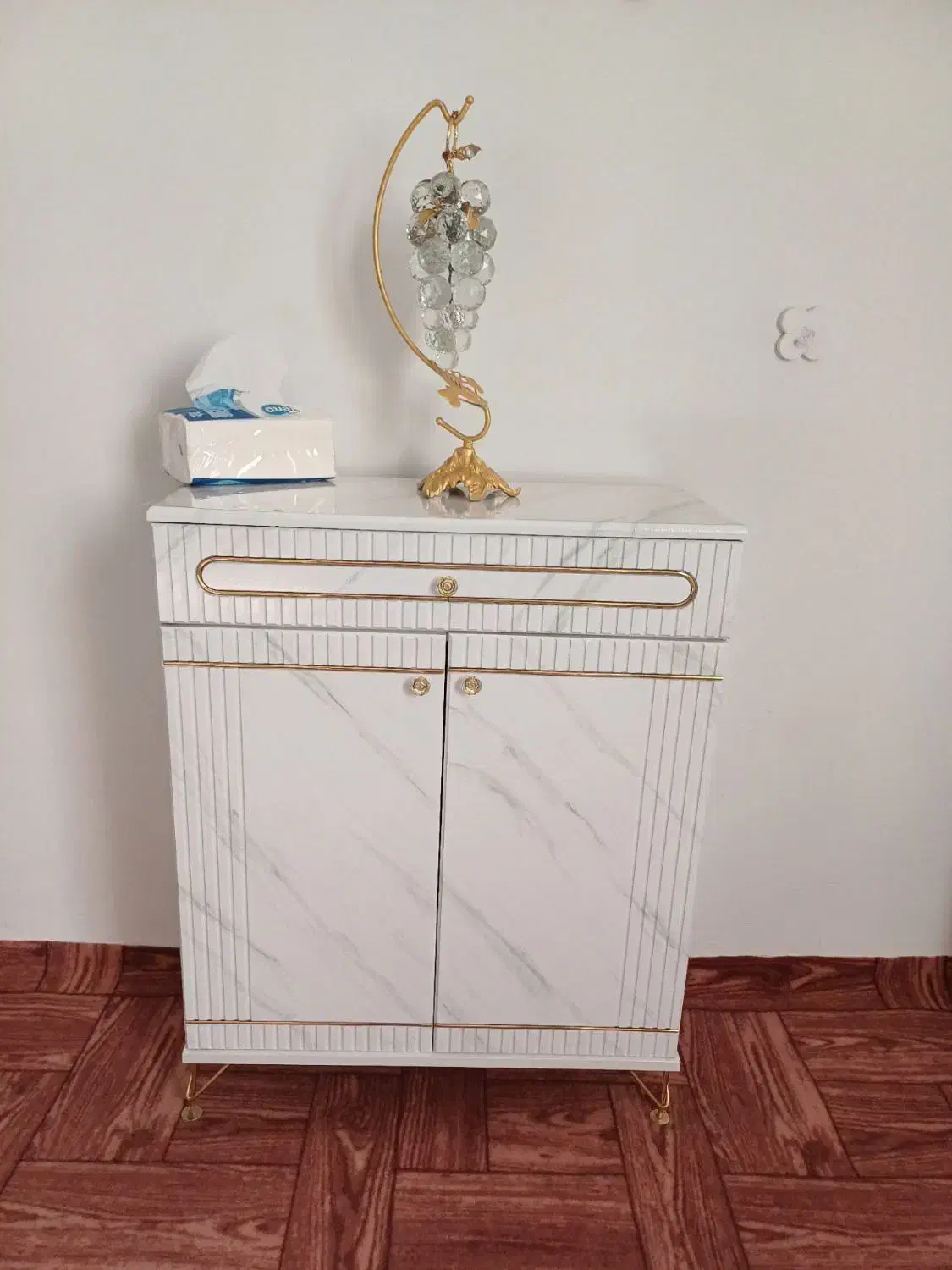 کنسول سالم با جا کفشی|بوفه، ویترین، کنسول|تاکستان, |دیوار