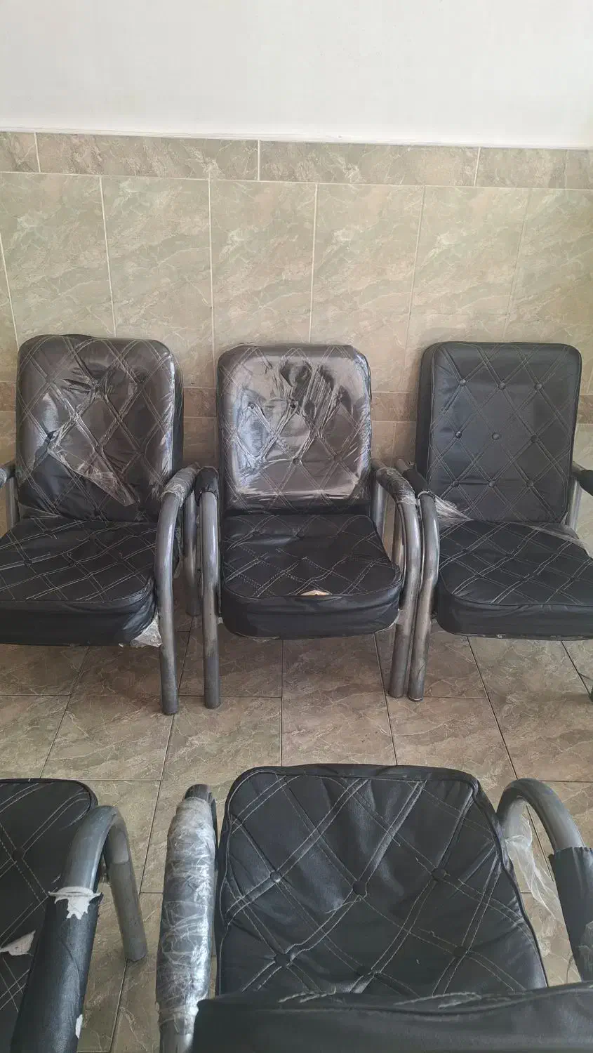 صندلی انتظار|صندلی و نیمکت|ارومیه, |دیوار