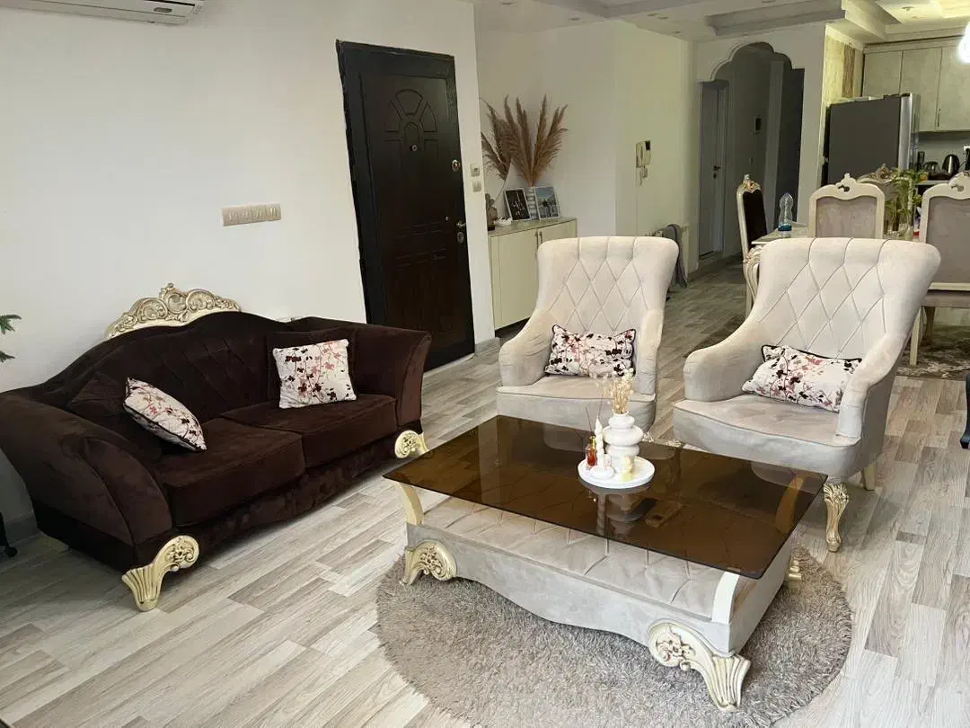 مبلمان|مبلمان خانگی و میز عسلی|لاهیجان, کوی خزر|دیوار