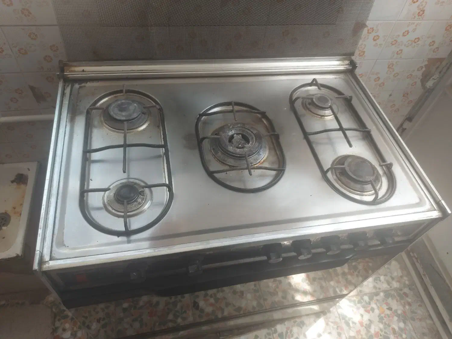 اجاق گاز تمام استیل فردار همراه با جوجه گردان|اجاق گاز و لوازم برقی پخت‌وپز|داراب, |دیوار