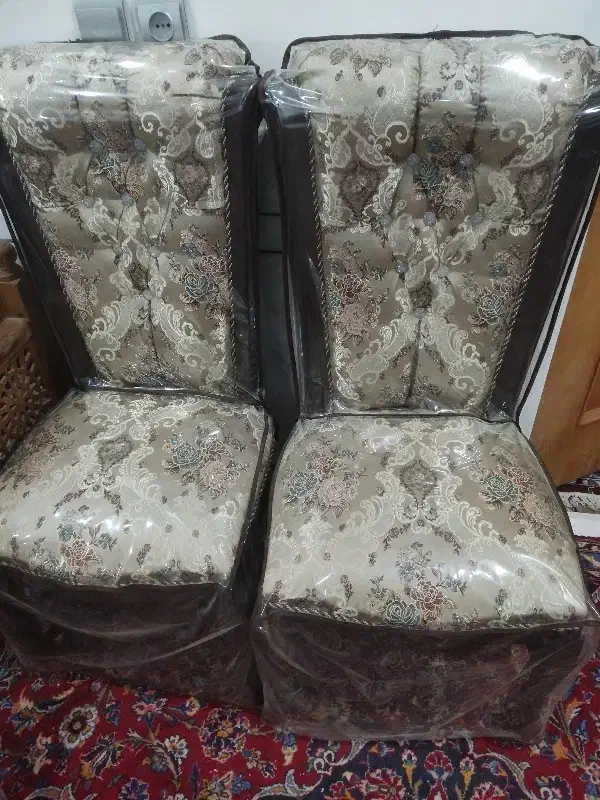 صندلی|میز و صندلی غذاخوری|فلاورجان, |دیوار