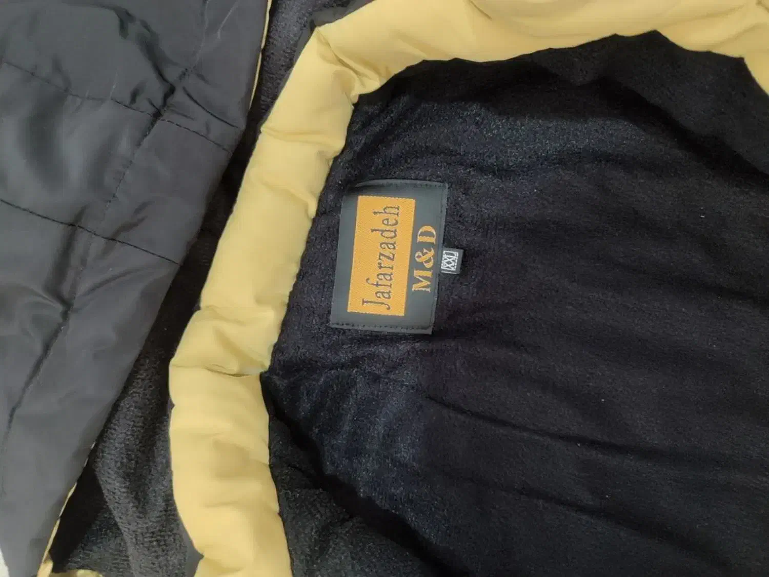 کاپشن سالم و تمیزسایز دوایکس لارج|لباس|ساوه, |دیوار