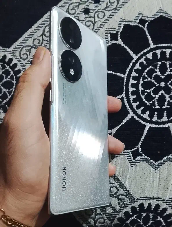 honor 70 256|موبایل|شیراز, اصلاح‌نژاد|دیوار