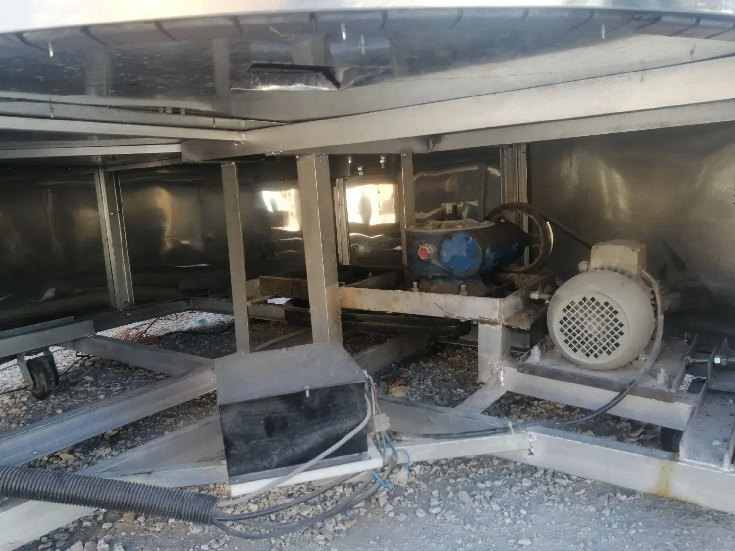 دستگاه فر صنعتی (تنور نانوایی) نان درآر سرخود|ماشینآلات صنعتی|سرچهان, |دیوار