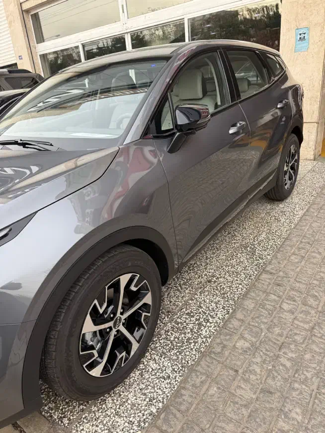 اسپورتیج ۲۰۲۵ برساوش فول|خودرو سواری و وانت|مشهد, هفده شهریور|دیوار