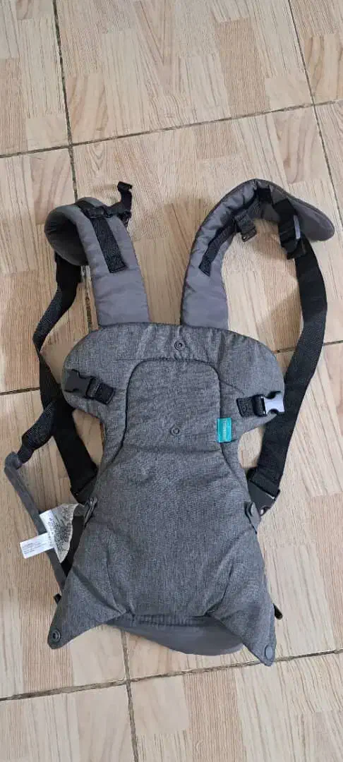 آغوشی اینفنتینو|کالسکه و لوازم جانبی|تهران, سلسبیل جنوبی|دیوار