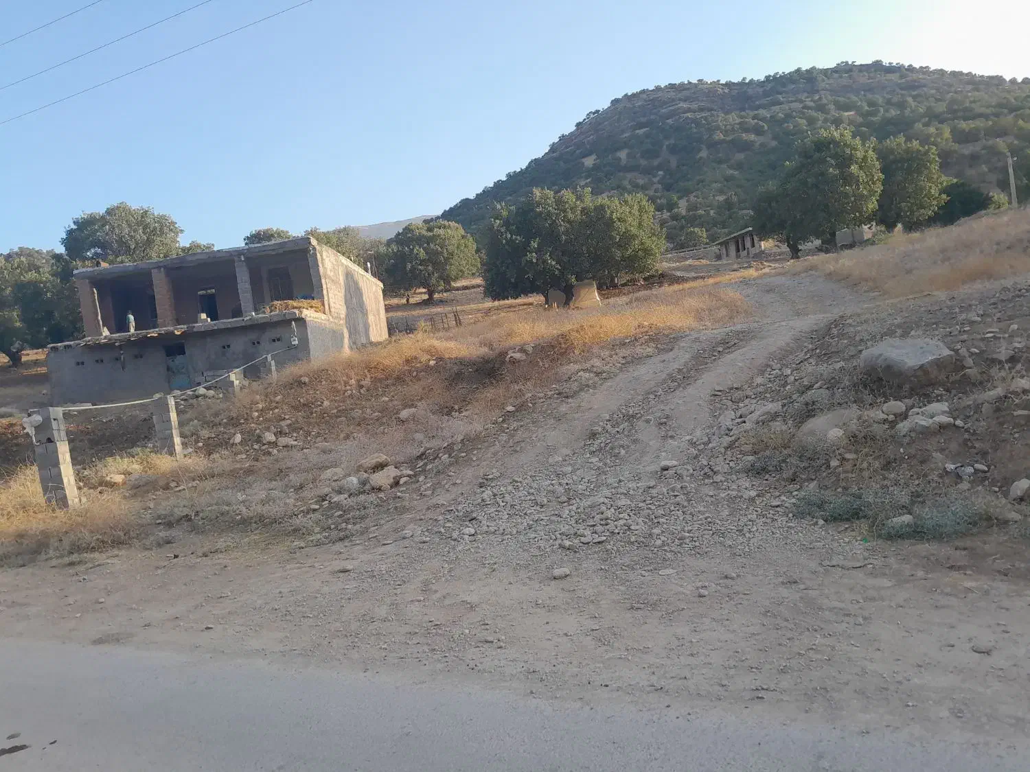 زمین مسکونی، دارای آب و برق و گاز|فروش زمین و ملک کلنگی|لوداب, |دیوار