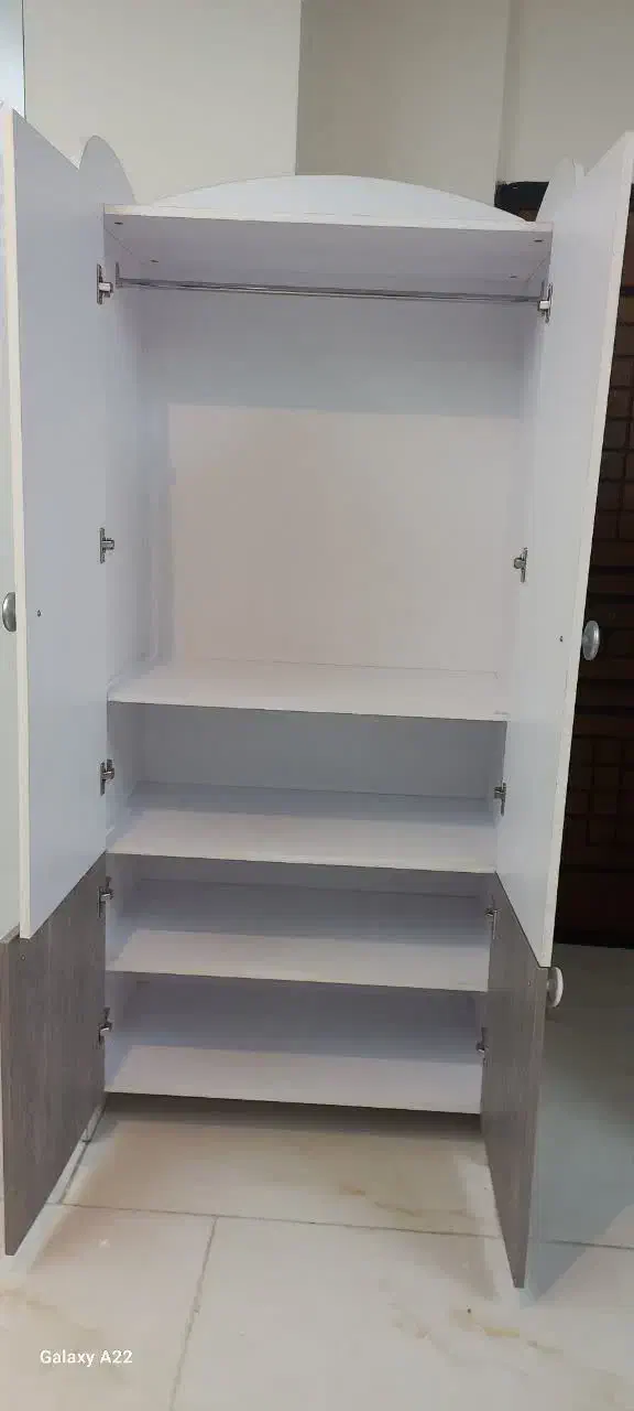 تخت و کمد|تخت و سرویس خواب|کرج, عظیمیه|دیوار