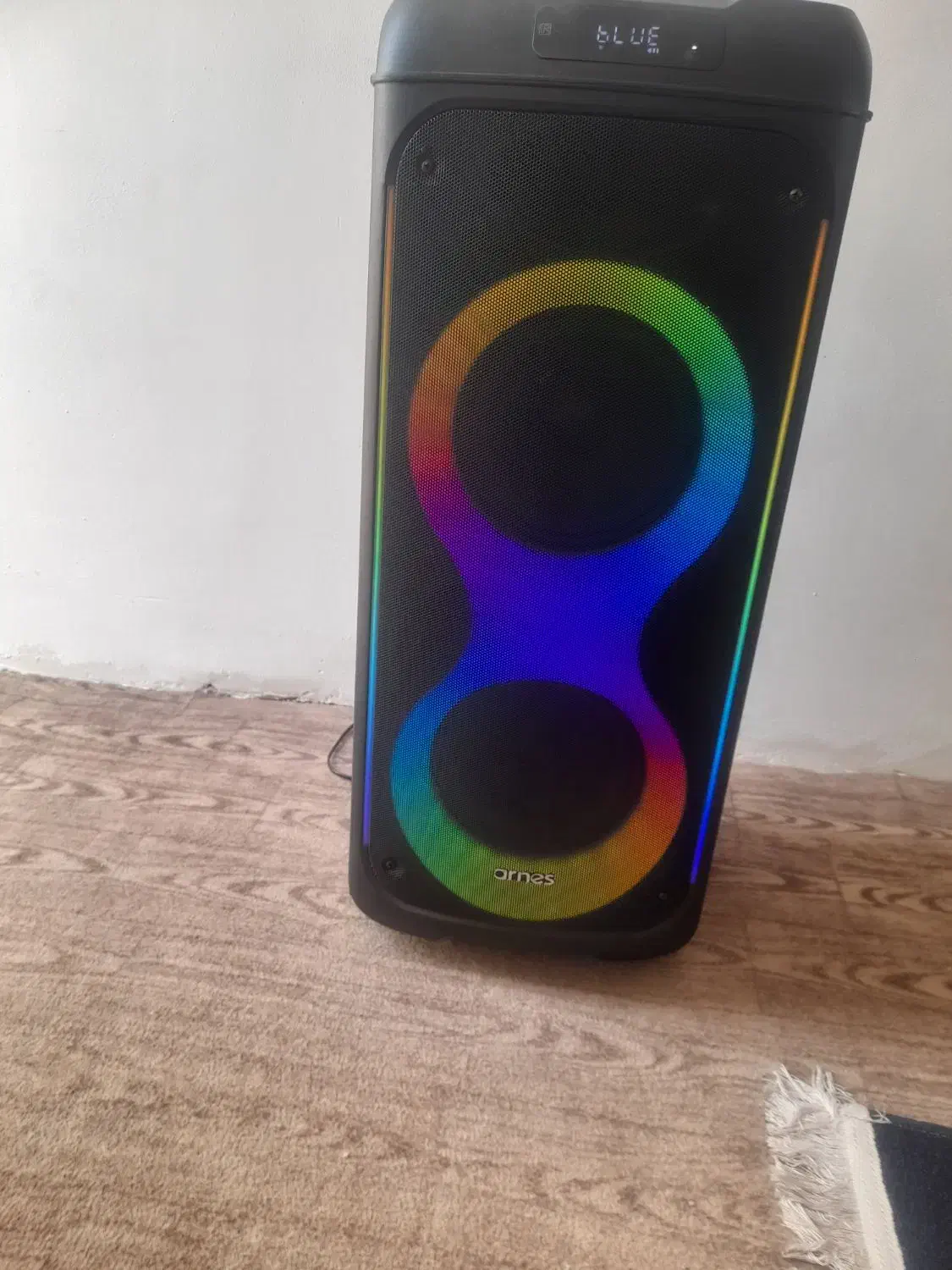 اسپیکر قابل حمل  مارک آرنس|پخش‌کننده همراه|شاهین‌شهر, نسیم ۵|دیوار